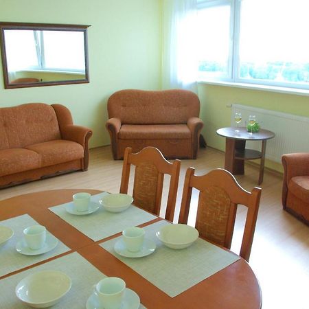 Apartament Z Widokiem Na Latarnie Lägenhet Kołobrzeg Exteriör bild