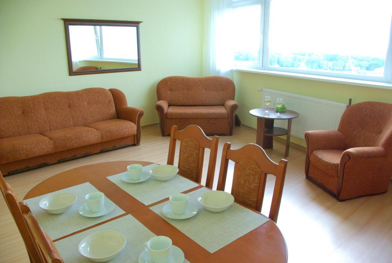 Apartament Z Widokiem Na Latarnie Lägenhet Kołobrzeg Exteriör bild